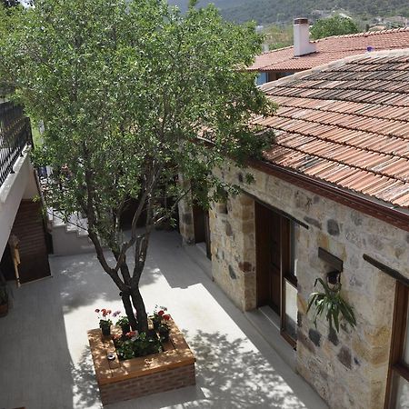 Tas Avlu Butik Otel Karaburun  Exteriér fotografie