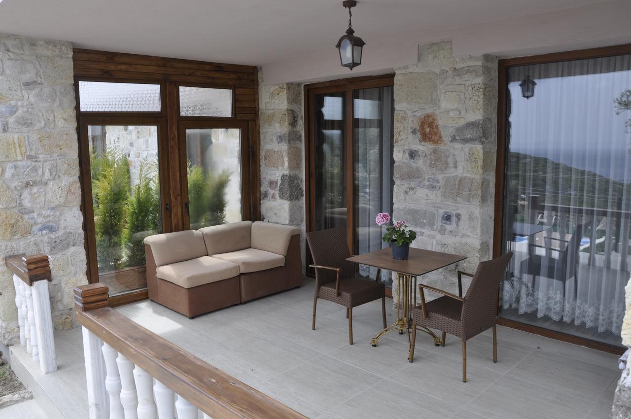 Tas Avlu Butik Otel Karaburun  Exteriér fotografie