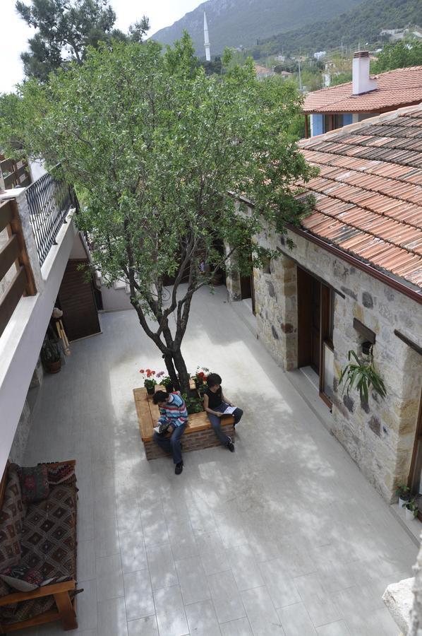 Tas Avlu Butik Otel Karaburun  Exteriér fotografie