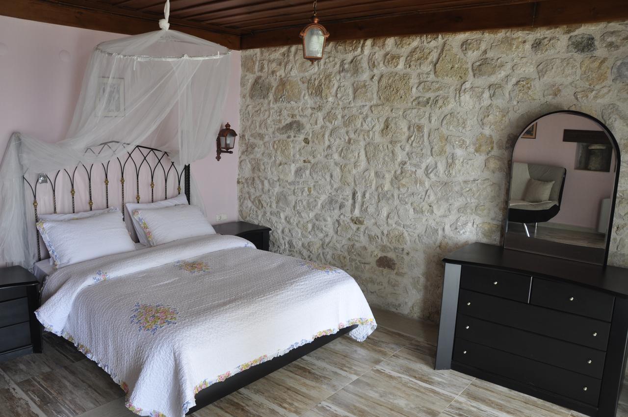 Tas Avlu Butik Otel Karaburun  Exteriér fotografie